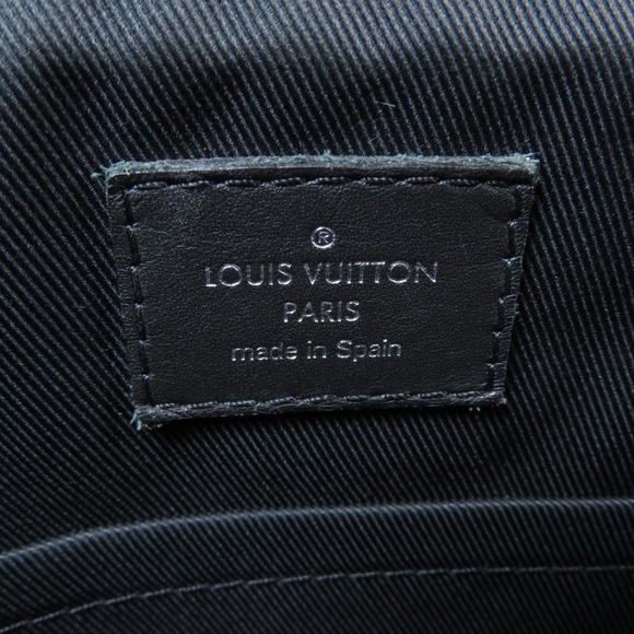 Louis Vuitton District PM NM Shoulder Bag Monogram Eclipse - Picture 6 of 9